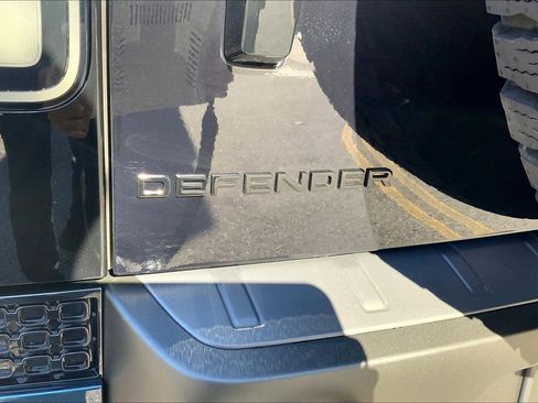 New 2026 Land Rover Defender 110 OCTA image 15