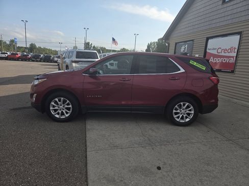 Used 2018 Chevrolet Equinox LT image 8