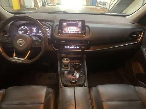 Used 2021 Nissan Rogue SL image 15