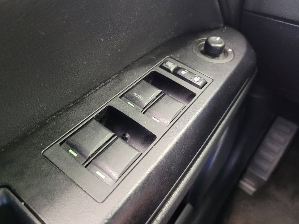 Used 2015 Jeep Compass Sport w/ Power Value Group FWD image 27