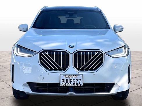 Certified 2025 BMW X3 xDrive30i w/ Convenience Package image 3
