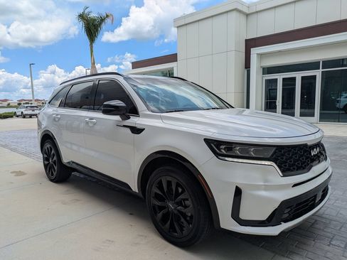 Used 2022 Kia Sorento SX FWD image 4