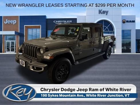 Used 2021 Jeep Gladiator Sport AWD/4WD image 1
