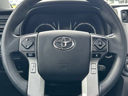 Certified 2022 Toyota 4Runner Limited AWD/4WD image 21