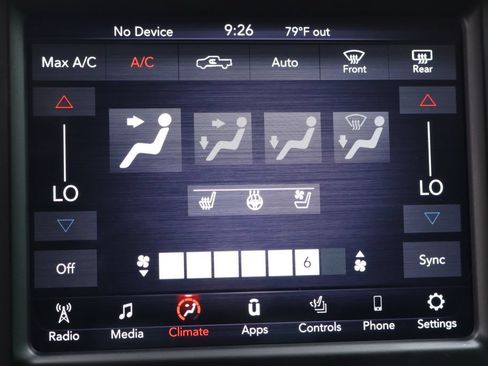 Used 2020 RAM 2500 Laramie w/ Night Edition AWD/4WD image 34