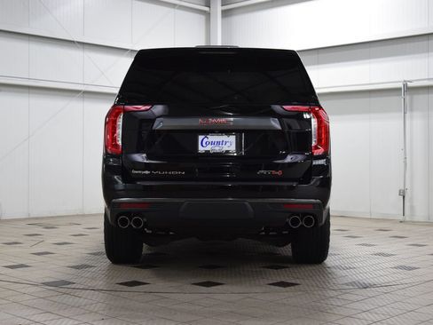 Used 2024 GMC Yukon AT4 AWD/4WD image 7