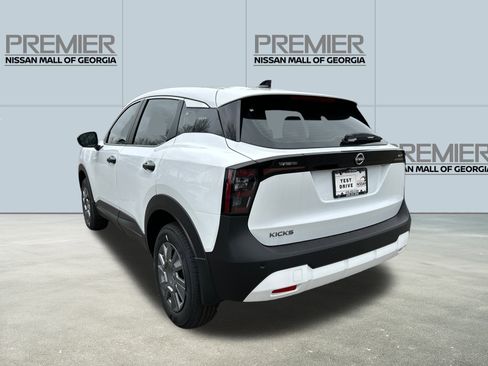 New 2026 Nissan Kicks S image 7
