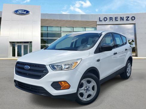 Used 2017 Ford Escape S image 1