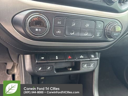 Used 2016 GMC Canyon SLT w/ Driver Alert Package image 6