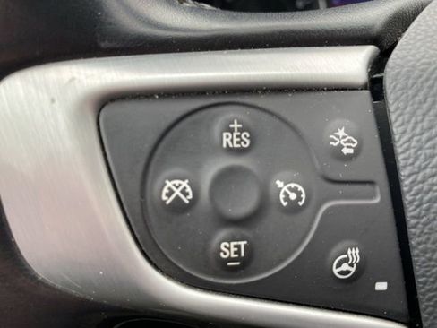 Used 2020 GMC Terrain SLT w/ Preferred Package AWD/4WD image 18