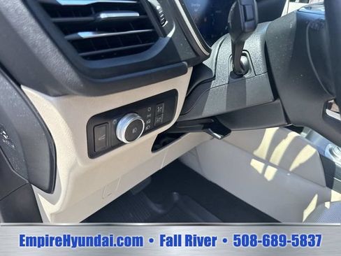 Used 2021 Ford Escape SEL w/ Technology Package AWD/4WD image 22