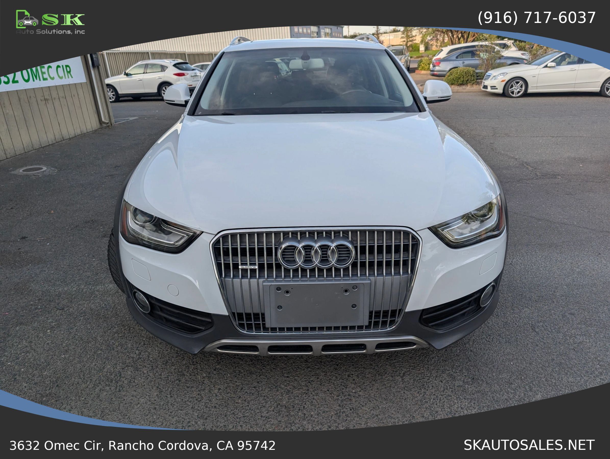 Used 2016 Audi A4 Premium w/ Audi MMI Navigation Plus AWD/4WD image 4