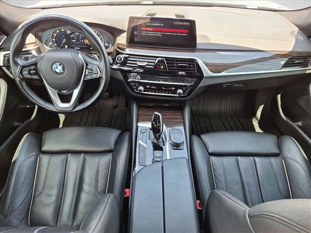 Used 2019 BMW 540i xDrive w/ Convenience Package AWD/4WD image 19