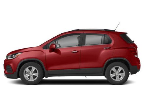 Used 2022 Chevrolet Trax LT w/ LT Convenience Package AWD/4WD image 3