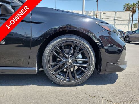 Used 2025 Toyota Camry SE FWD image 8