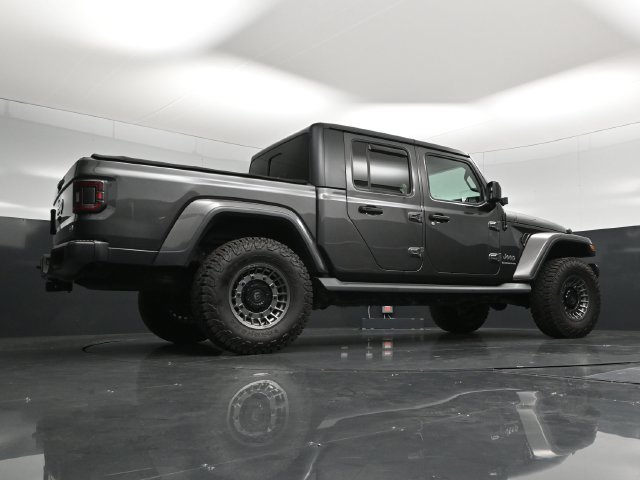 Used 2020 Jeep Gladiator Overland w/ Trailer Tow Package AWD/4WD image 54
