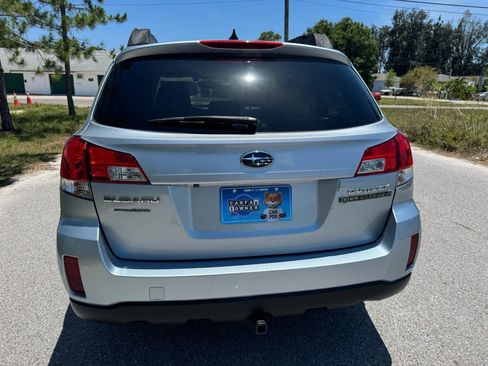 Used 2014 Subaru Outback 2.5i Limited image 8