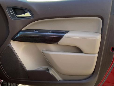 Used 2017 GMC Canyon SLT w/ Driver Alert Package image 22