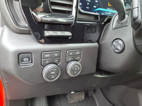New 2026 Chevrolet Silverado 1500 ZR2 w/ LPO, Dark Essentials Package image 13