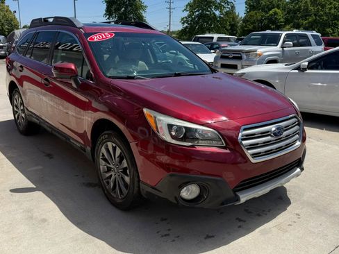 Used 2015 Subaru Outback 2.5i Limited AWD/4WD image 2