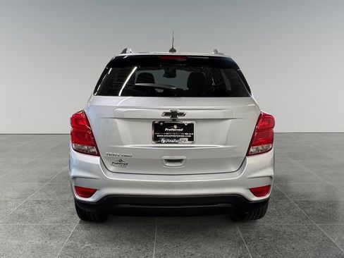 Used 2022 Chevrolet Trax LT w/ Sport Edition image 23