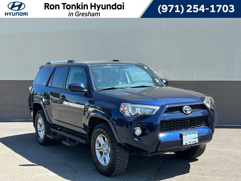 Used 2019 Toyota 4Runner SR5 AWD/4WD image 1