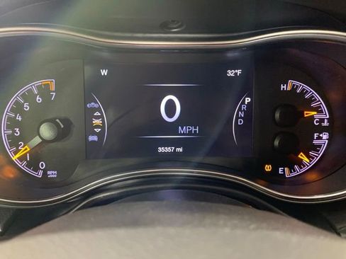 Used 2021 Jeep Grand Cherokee Limited image 20