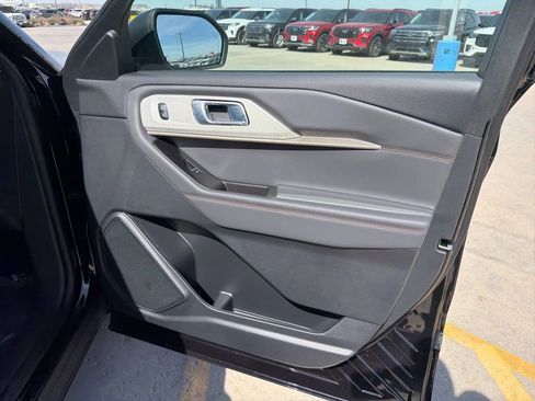 New 2026 Ford Explorer Active image 25