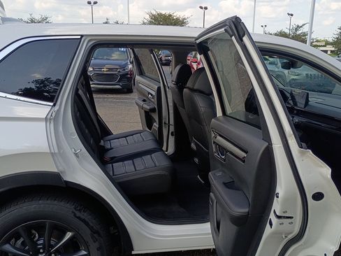 Used 2026 Honda CR-V EX-L image 15