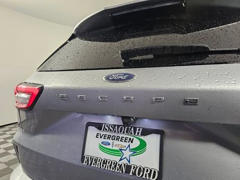 Used 2023 Ford Escape ST-Line AWD/4WD image 16