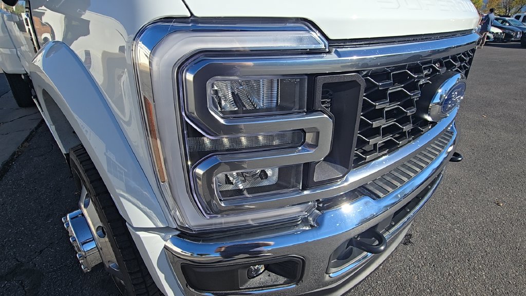 Used 2026 Ford F450 Lariat w/ FX4 Off-Road Package AWD/4WD image 31