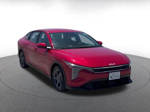 Used 2026 Kia K4 FWD image 3