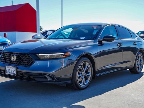 Used 2023 Honda Accord EX image 3