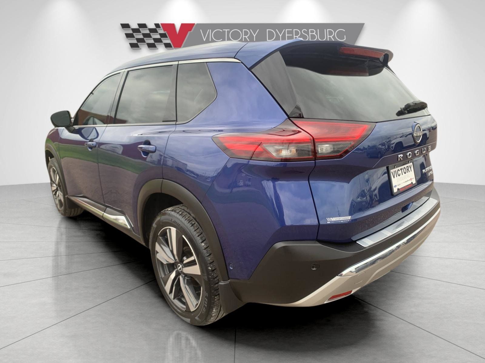 Used 2023 Nissan Rogue Platinum w/ Platinum Premium Package AWD/4WD image 6
