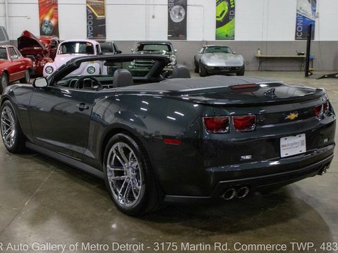 Used 2013 Chevrolet Camaro ZL1 RWD image 5