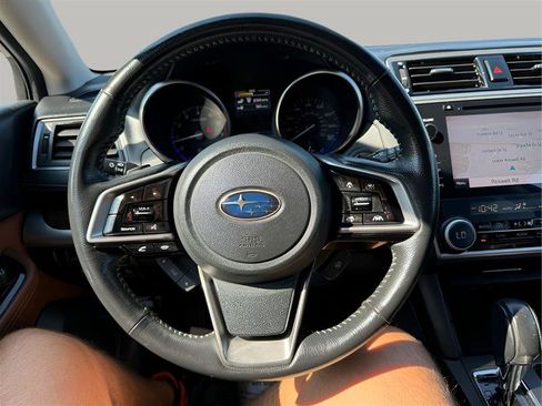 Used 2018 Subaru Outback 3.6R Touring w/ Popular Package #3 image 15