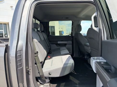 New 2026 Ford F250 XLT w/ Tremor Off-Road Package image 19