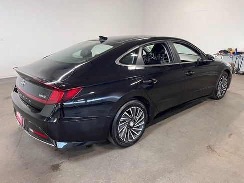 Used 2023 Hyundai Sonata Limited image 4