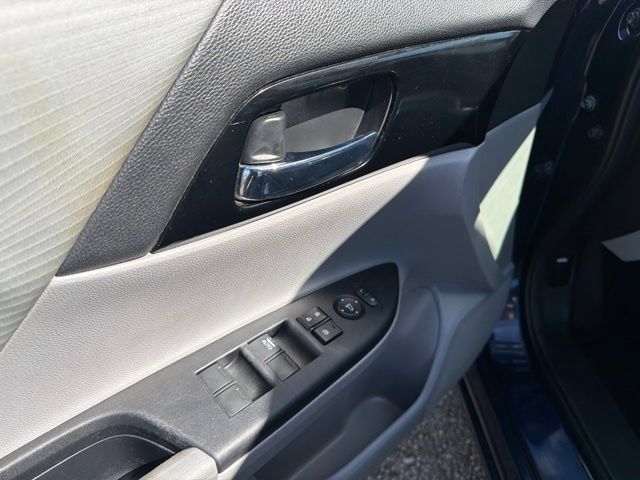 Used 2017 Honda Accord LX image 11