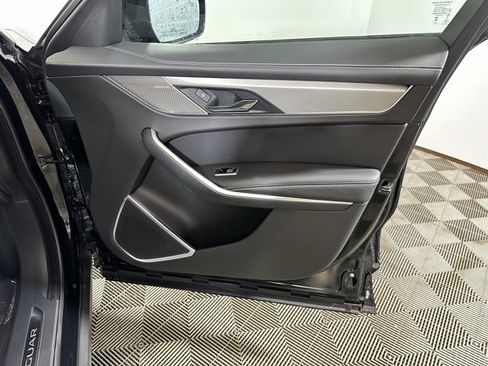 New 2026 Jaguar F-PACE R-Dynamic S image 19
