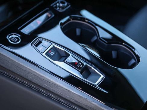 Certified 2025 Audi A5 2.0T Premium w/ Convenience Package image 19