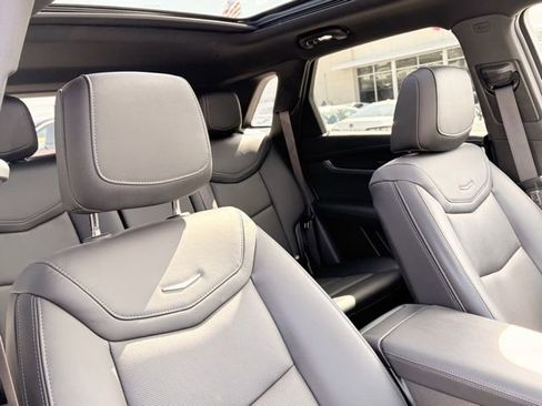 Used 2024 Cadillac XT5 Premium Luxury image 29