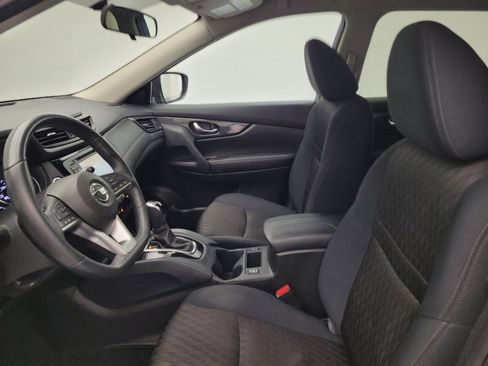 Used 2017 Nissan Rogue SV w/ SV Premium Package AWD/4WD image 17