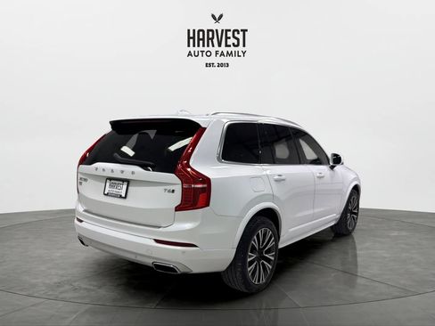 Used 2021 Volvo XC90 T6 Momentum w/ Climate Package AWD/4WD image 6