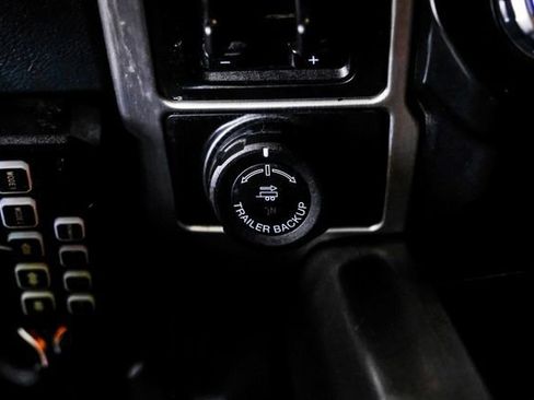 Used 2022 Ford F350 Platinum w/ FX4 Off-Road Package AWD/4WD image 24