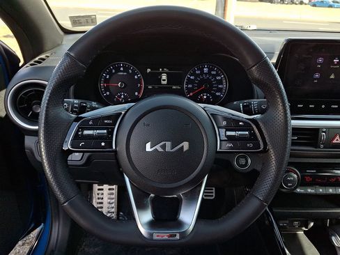 Certified 2023 Kia Forte GT-Line FWD image 17