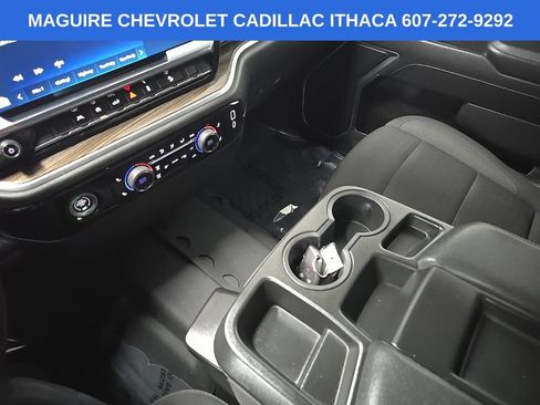 Used 2022 Chevrolet Silverado 1500 RST AWD/4WD image 26
