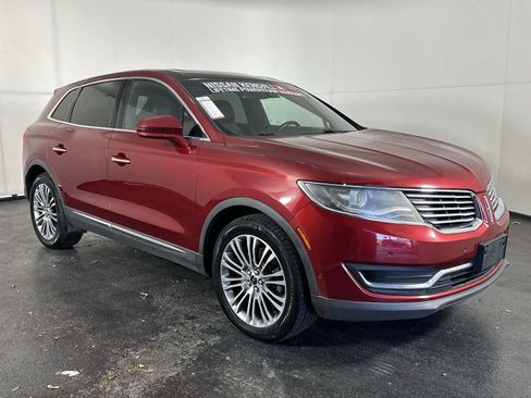 Used 2016 Lincoln MKX Reserve w/ Technology Package AWD/4WD image 2