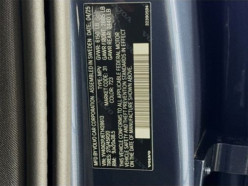 Certified 2026 Volvo XC90 B6 Core image 34