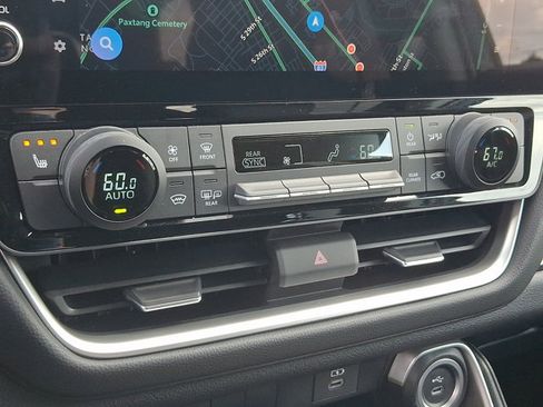 Used 2026 Toyota Grand Highlander AWD image 17